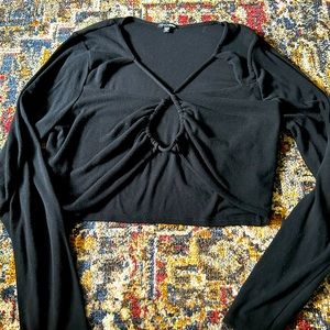 Key hole cut out crop top